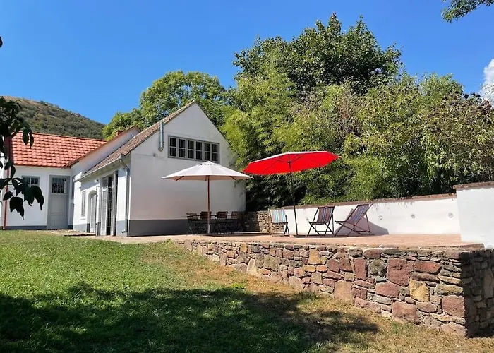 Holiday home Rusztikus Haz Mindszentkalla